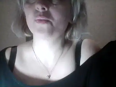 SweetCandy356 online show from February 1, 2026, 5:11 pm