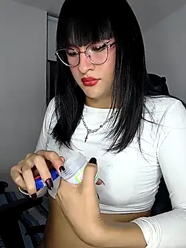 Kiitygirl online show from October 30, 2025, 3:30 am