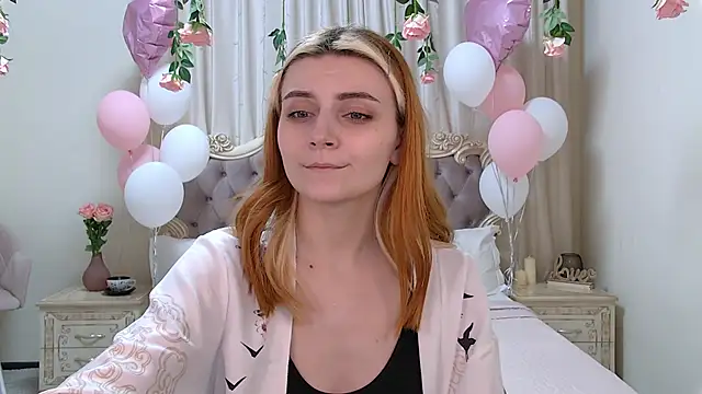 KellyStone online show from March 12, 2025, 2:20 am