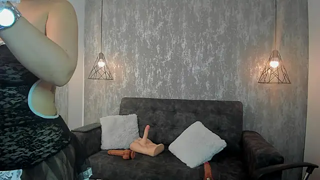 aura-baker online show from September 26, 2025, 2:59 am