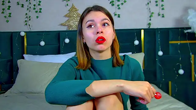 Snapshot of PollyLanders chatting on December 26, 2024, 4:10 am PollyLanders online show from December 26, 2024, 4:10 am