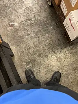 jrizz215 online show from March 1, 2026, 10:34 pm