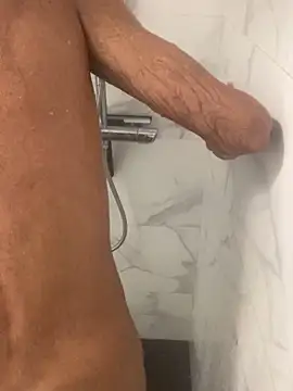 Snapshot of Lucascacaca chatting on October 3, 2025, 11:18 am Lucascacaca online show from October 3, 2025, 11:18 am