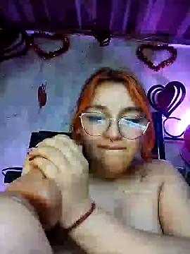 SophiaWeestt99 online show from February 20, 2025, 7:34 am