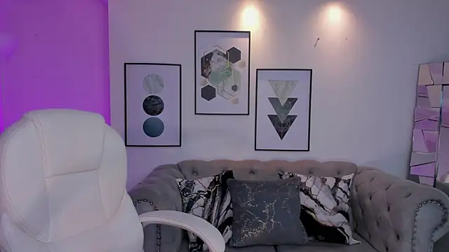 Shantaall  online show from February 25, 2025, 7:36 pm