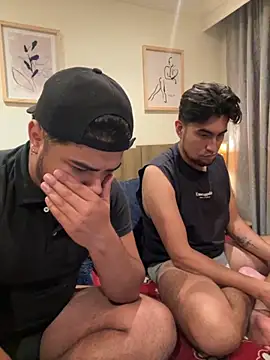 thiagowes online show from November 6, 2025, 3:51 am