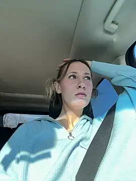 Snapshot of M1ssyk1ssy chatting on December 21, 2024, 8:10 pm M1ssyk1ssy online show from December 21, 2024, 8:10 pm