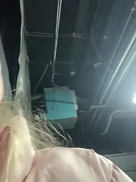 Snapshot of M1ssyk1ssy chatting on December 28, 2024, 9:30 pm M1ssyk1ssy online show from December 28, 2024, 9:30 pm