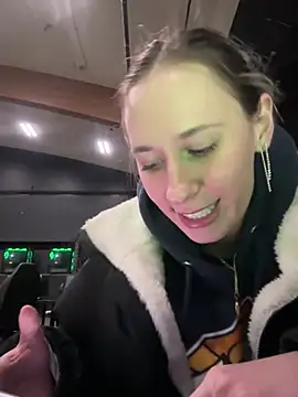 Snapshot of M1ssyk1ssy chatting on January 2, 2025, 10:33 pm M1ssyk1ssy online show from January 2, 2025, 10:33 pm