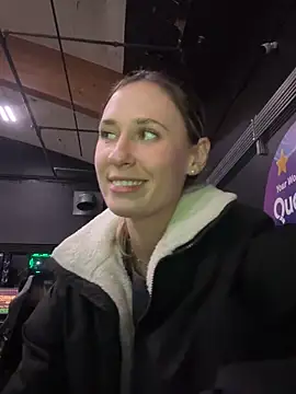 Snapshot of M1ssyk1ssy chatting on January 15, 2025, 4:04 am M1ssyk1ssy online show from January 15, 2025, 4:04 am