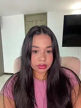 Aitana98  online show from April 13, 2026, 1:33 am