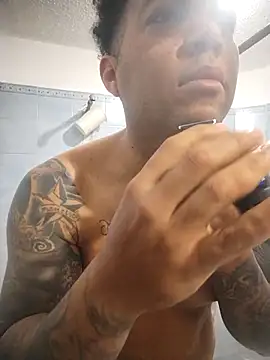 Morenocosta12 online show from September 15, 2025, 3:56 pm