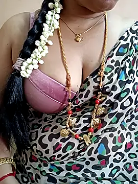 gaurika18 online show from March 5, 2025, 4:34 am