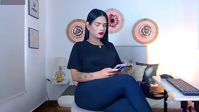 zoe hecate sexx online show from April 13, 2026, 7:08 pm