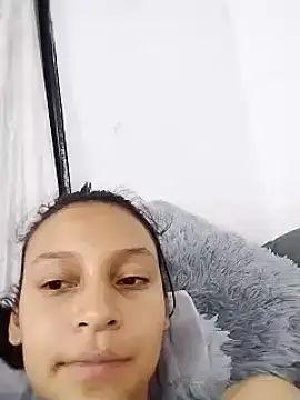 emma ambar online show from December 5, 2024, 11:18 pm