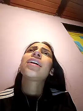 emma ambar online show from February 8, 2025, 12:06 am