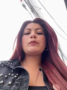 lia moon77 online show from December 26, 2024, 7:27 pm