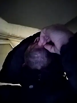 Andrzej-M online show from November 16, 2025, 7:08 pm