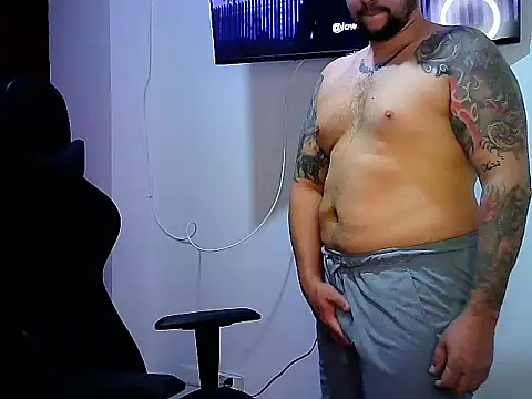 tupapito00 online show from May 26, 2026, 2:18 am