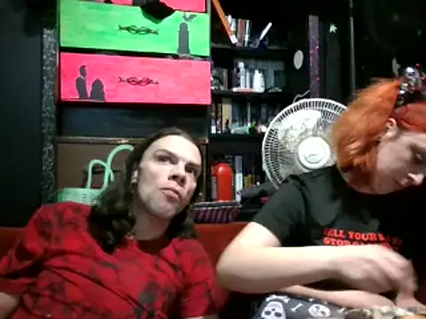 NovaLove2002 online show from December 22, 2024, 8:49 am