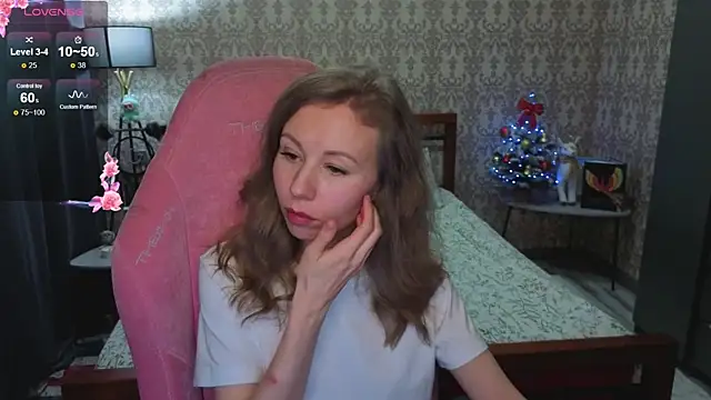 Lill Mary online show from December 23, 2025, 2:42 am