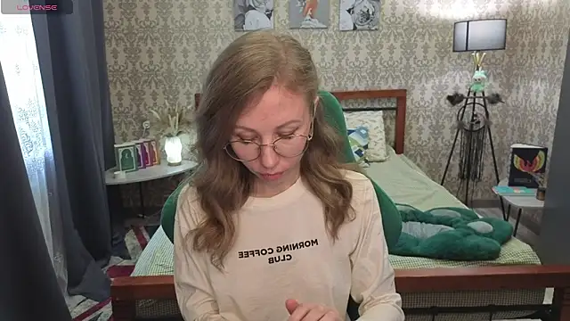 Lill Mary online show from March 5, 2026, 3:24 am