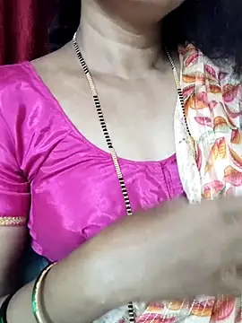 Snapshot of anuradha1432 chatting on September 30, 2025, 8:19 am anuradha1432 online show from September 30, 2025, 8:19 am