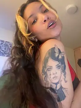 baby lizy online show from October 20, 2025, 8:53 pm