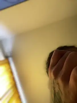 baby lizy online show from April 17, 2026, 5:27 pm