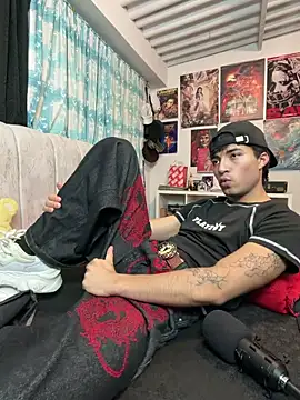 dylan fun18 online show from June 11, 2026, 1:27 am