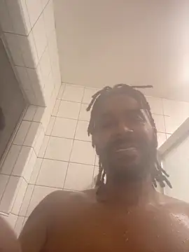 bigdinca online show from October 16, 2025, 1:56 pm