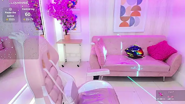 Gabby evanns online show from October 15, 2025, 12:05 pm