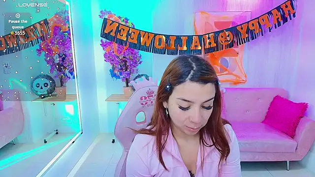 Gabby evanns online show from November 4, 2025, 12:04 pm