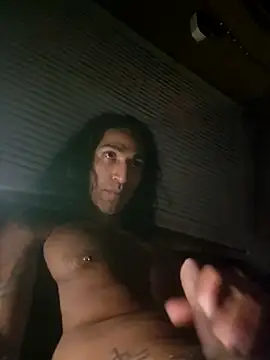 LargeDominoes online show from March 26, 2026, 4:40 am