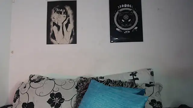 kemmadakii online show from February 9, 2025, 1:33 am