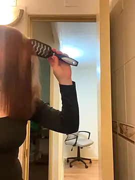 WhiteWomen online show from September 16, 2025, 12:00 am