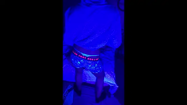 Snapshot of LuggiJack chatting on March 3, 2026, 4:29 am LuggiJack online show from March 3, 2026, 4:29 am