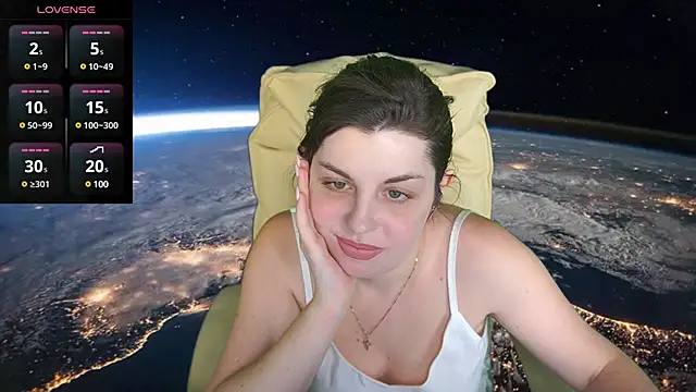 MirandaWong online show from February 23, 2025, 9:55 am