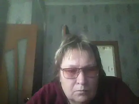 MelanieCold467 online show from November 6, 2025, 3:35 pm