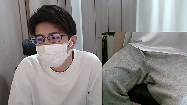 Snapshot of ryota_kkk chatting on November 12, 2025, 9:47 pm ryota kkk online show from November 12, 2025, 9:47 pm