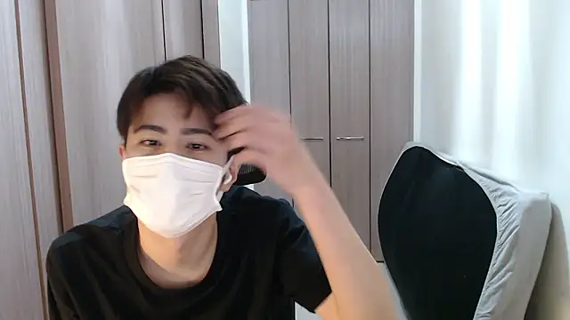 Snapshot of ryota_kkk chatting on November 20, 2025, 12:05 pm ryota kkk online show from November 20, 2025, 12:05 pm