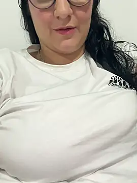 Soe Lara online show from March 16, 2025, 11:57 pm