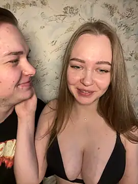 Family-Mm1 online show from January 15, 2026, 8:19 am