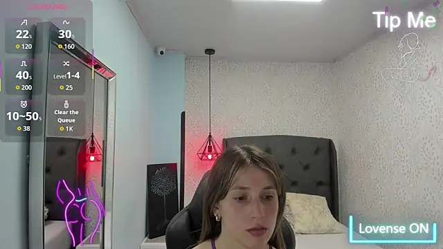 Snapshot of MAGNOLEROY chatting on February 17, 2026, 12:56 pm MAGNOLEROY online show from February 17, 2026, 12:56 pm