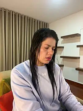 Alice Biel online show from January 7, 2025, 10:54 am