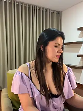 Alice Biel online show from January 10, 2025, 1:21 am