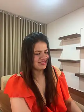 Alice Biel online show from January 20, 2025, 10:37 pm