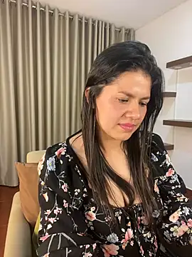 Alice Biel online show from February 1, 2025, 12:29 am