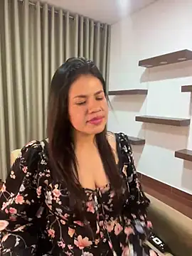 Alice Biel online show from March 10, 2025, 1:01 am