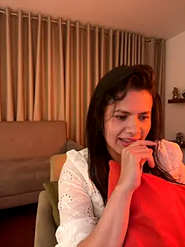 Alice Biel online show from October 30, 2025, 3:08 am